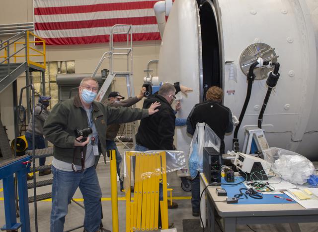 NASA image: NEA (Near Earth Asteroid) Scout Hot Box â€“ Repress Chamber V-15