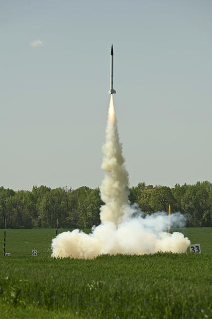 NASA image: Student Rockets Return to Alabama Sky