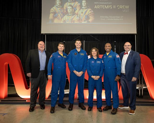 NASA image: ARTEMIS II CREW VISIT
