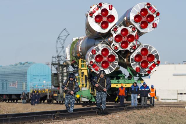 NASA image: Expedition 51 Rollout