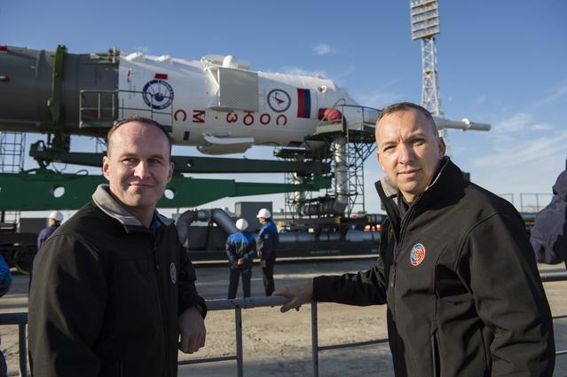 NASA image: Expedition 51 Rollout