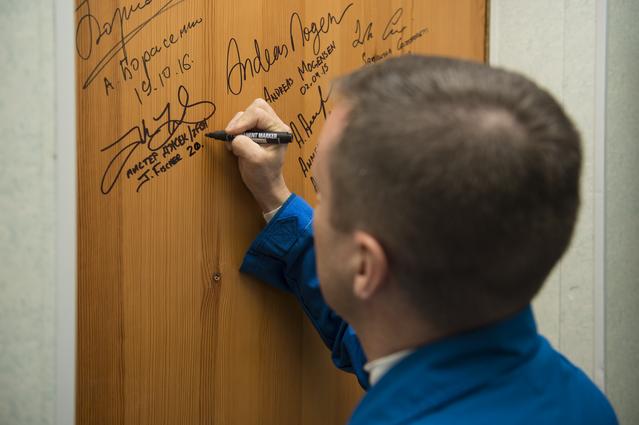 NASA image: Expedition 51 Door Signing