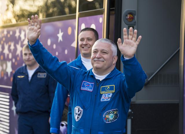 NASA image: Expedition 51 Departure Wave