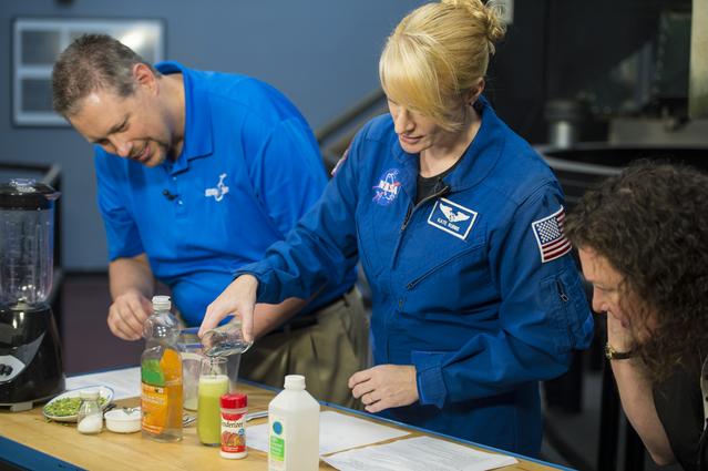 NASA image: Astronaut Kate Rubins at Air and Space Museum