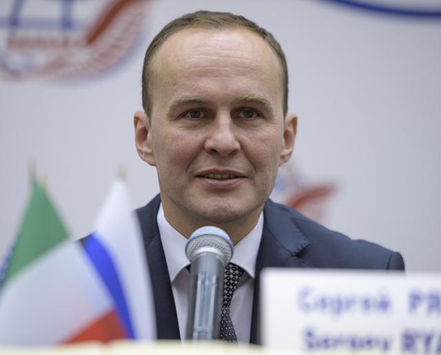 NASA image: Expedition 52 Press Conference