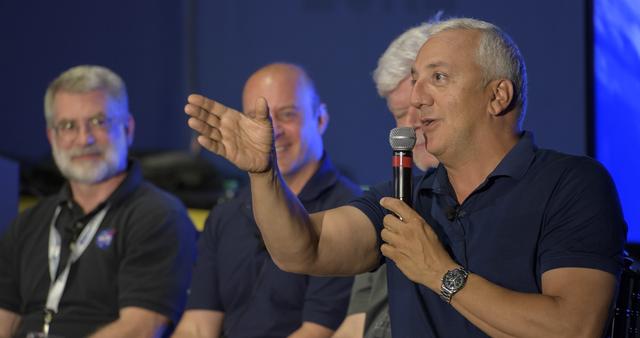 NASA image: NASA at the Space & Science Festival