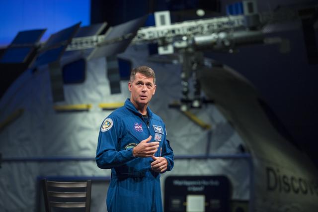 NASA image: Astronaut Shane Kimbrough at Air and Space Museum