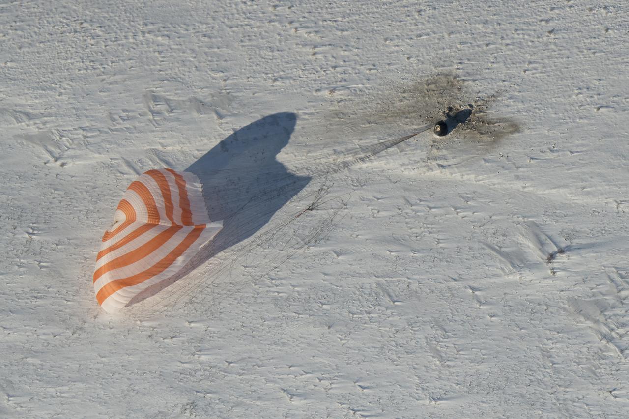 The Soyuz MS-05 spacecraft is seen as it lands with Expedition 53 Commander Randy Bresnik of NASA and Flight Engineers Paolo Nespoli of ESA (European Space Agency) and Sergey Ryazanskiy of the Russian space agency Roscosmos near the town of Zhezkazgan, Kazakhstan on Thursday, Dec. 14, 2017. Bresnik, Nespoli and Ryazanskiy are returning after 139 days in space where they served as members of the Expedition 52 and 53 crews onboard the International Space Station. Photo Credit: (NASA/Bill Ingalls)