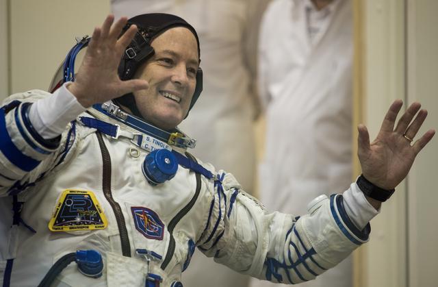 NASA image: Expedition 54 Preflight