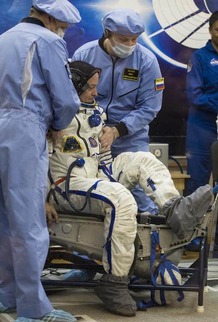 NASA image: Expedition 54 Preflight