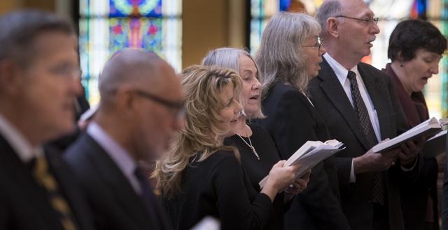 Family and friends attend the funeral service for former NASA astronaut Captain Bruce McCandless II, USN (Ret.), Tuesday, Jan. 16, 2018 at the United States Naval Academy Chapel in Annapolis, Maryland. Photo Credit: (NASA/Bill Ingalls)