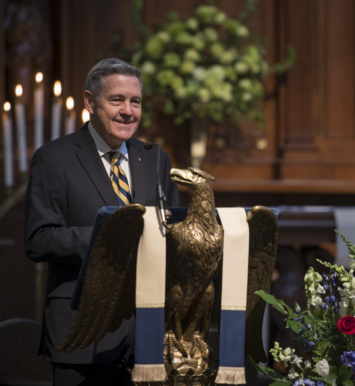 NASA Kennedy Space Center Director Robert Cabana speaks at the funeral service for former NASA astronaut Captain Bruce McCandless II, USN (Ret.), Tuesday, Jan. 16, 2018 at the United States Naval Academy Chapel in Annapolis, Maryland. Photo Credit: (NASA/Bill Ingalls)