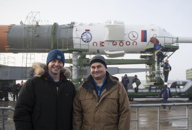 Expedition 55 Soyuz Rollout