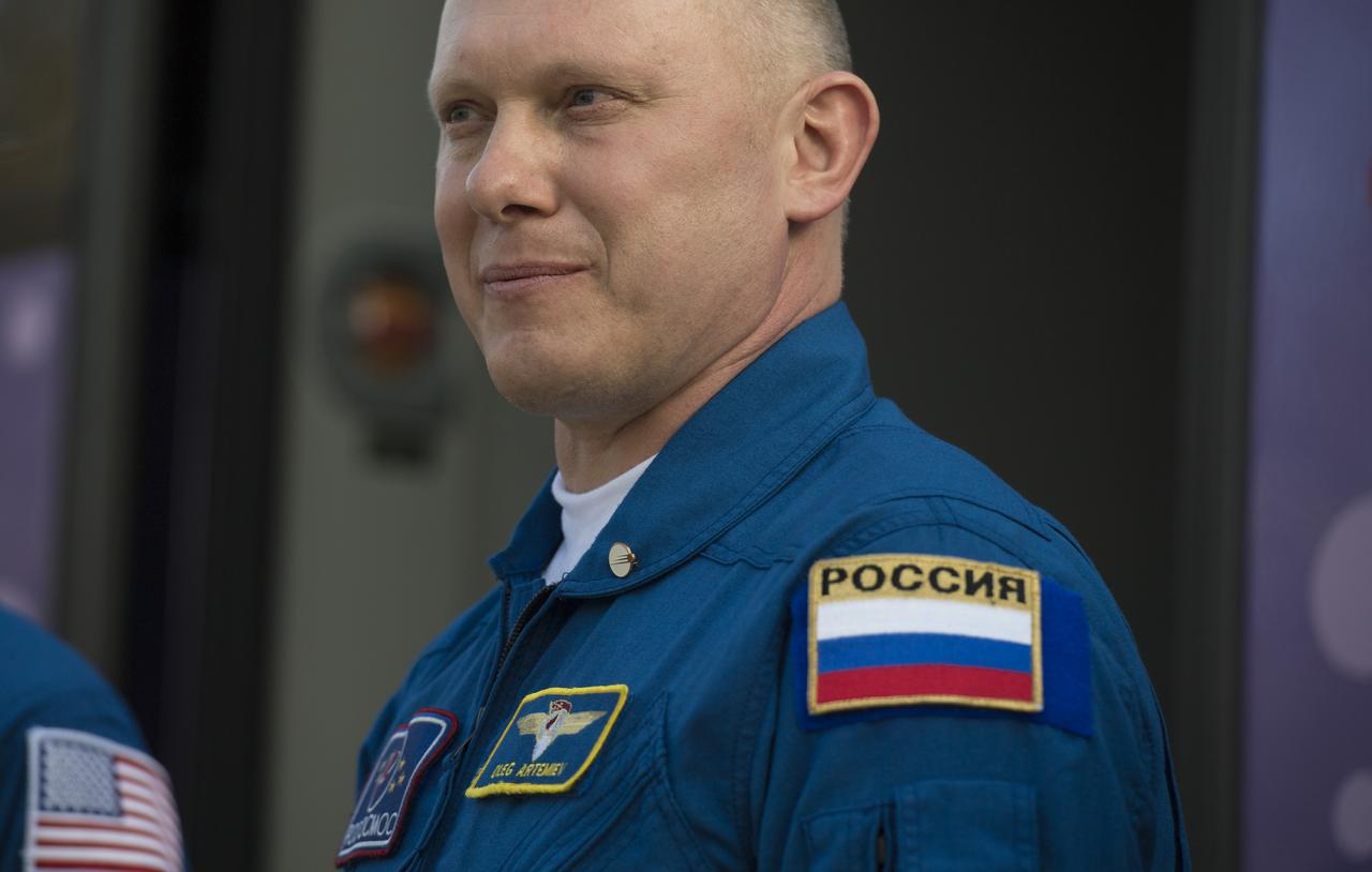 Expedition 55 Soyuz Commander Oleg Artemyev of Roscosmos is seen as he and fellow crewmates Ricky Arnold and Drew Feustel of NASA depart the Cosmonaut Hotel to suit-up for their Soyuz launch to the International Space Station, Wednesday, March 21, 2018 in Baikonur, Kazakhstan. Arnold, Artemyev, and Feustel launched aboard the Soyuz MS-08 spacecraft at 1:44 p.m. Eastern time (11:44 p.m. Baikonur time) on March 21 to begin their journey to the International Space Station.  Photo Credit: (NASA/Joel Kowsky)
