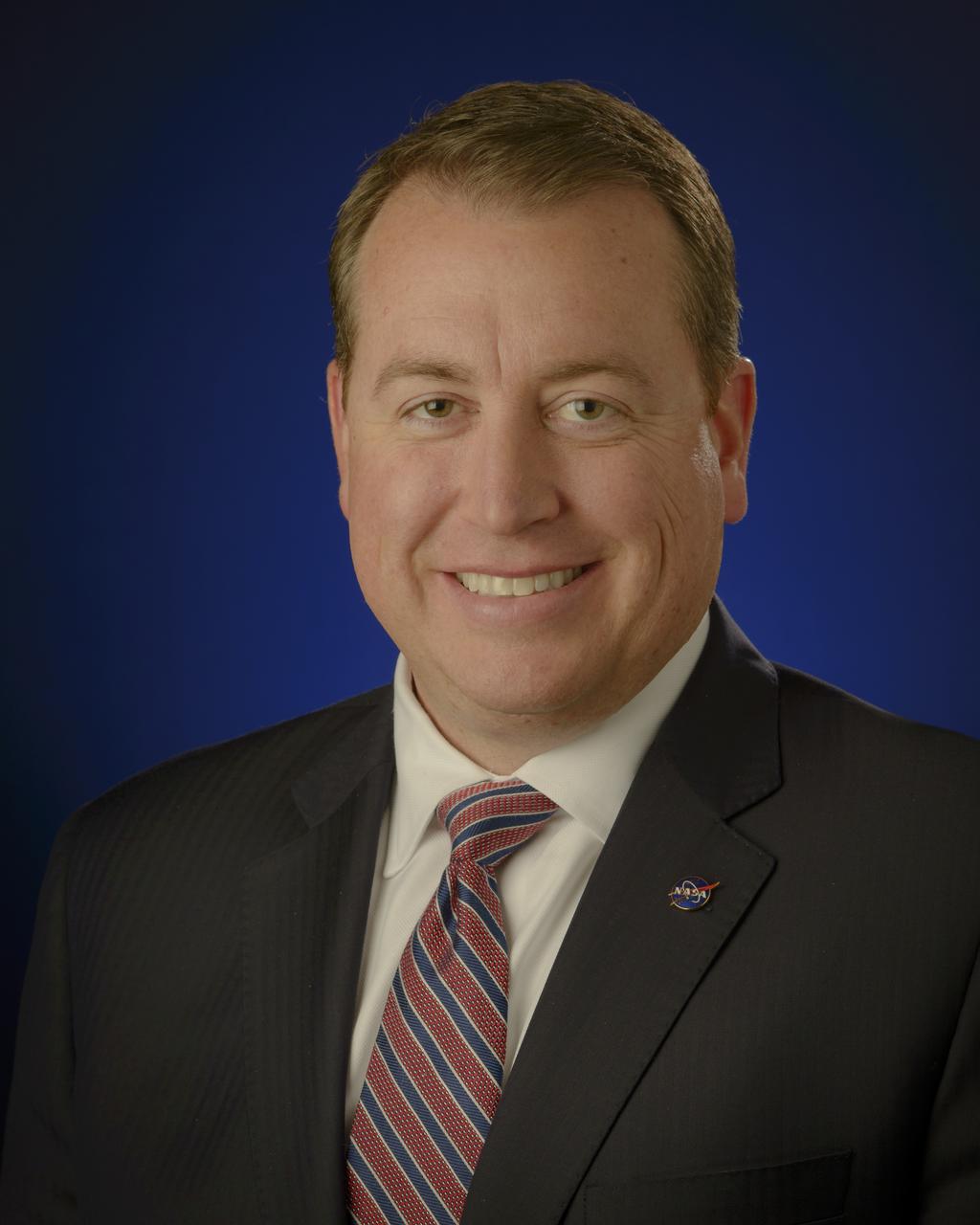 Portrait, NASA Chief Financial Officer Jeff DeWit, Monday, April 9, 2018, NASA Headquarters in Washington. Photo Credit: (NASA/Bill Ingalls)