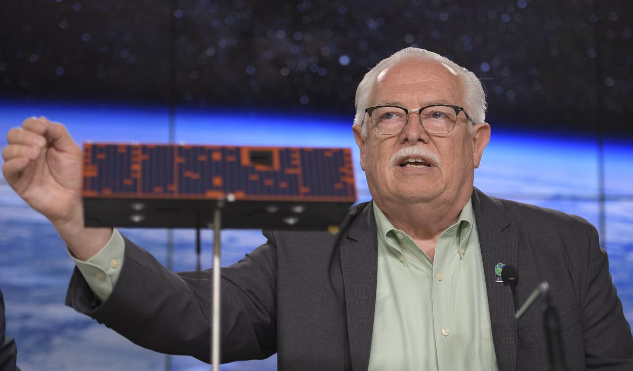 Phil Morton, NASA GRACE-FO project manager at JPL, discusses the Gravity Recovery and Climate Experiment Follow-On (GRACE-FO) mission during a prelaunch media briefing, Monday, May 21, 2018, at Vandenberg Air Force Base in California. The twin GRACE-FO spacecraft will measure changes in how mass is redistributed within and among Earth's atmosphere, oceans, land and ice sheets, as well as within Earth itself. Photo Credit: (NASA/Bill Ingalls)