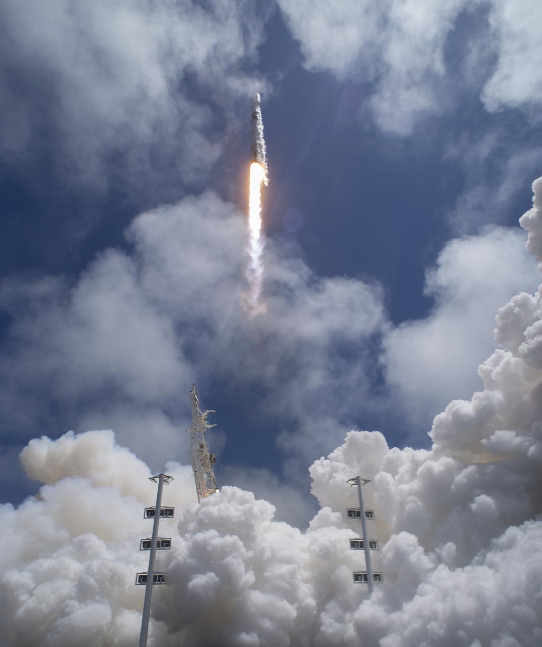 The NASA/German Research Centre for Geosciences GRACE Follow-On spacecraft launch onboard a SpaceX Falcon 9 rocket, Tuesday, May 22, 2018, from Space Launch Complex 4E at Vandenberg Air Force Base in California. The mission will measure changes in how mass is redistributed within and among Earth's atmosphere, oceans, land and ice sheets, as well as within Earth itself. GRACE-FO is sharing its ride to orbit with five Iridium NEXT communications satellites as part of a commercial rideshare agreement. Photo Credit: (NASA/Bill Ingalls)