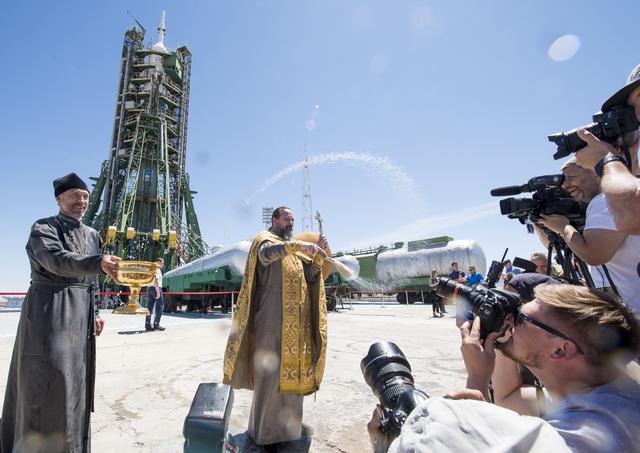 NASA image: Expedition 56 Soyuz Blessing
