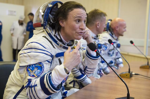 NASA image: Expedition 56 Preflight