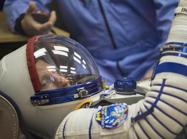 NASA image: Expedition 56 Preflight