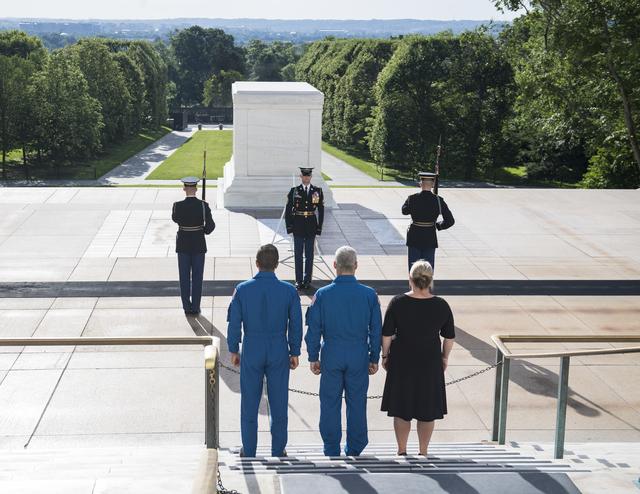 NASA image: Astronauts Vande Hei and Acaba at the Arlington National Cemeter