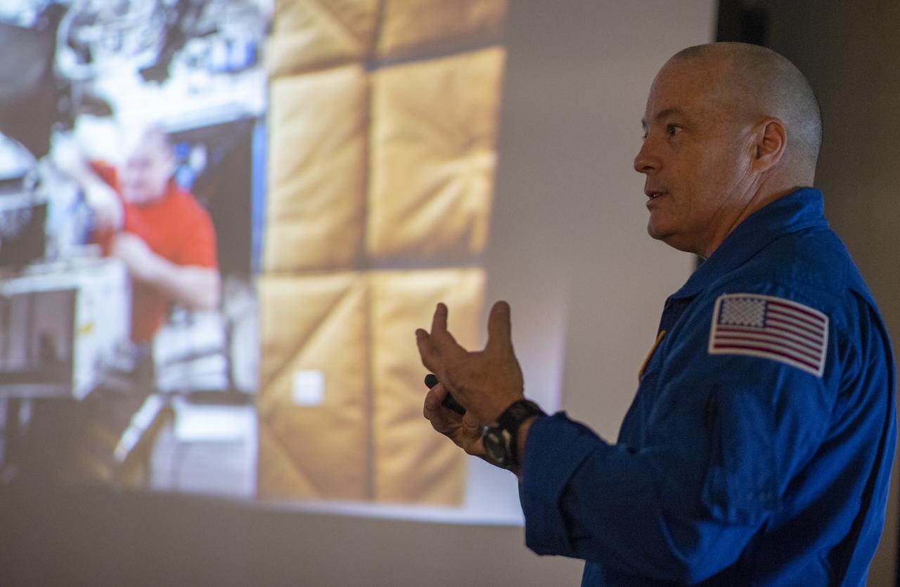 NASA astronaut Scott Tingle speaks to students about his time onboard the International Space Station, Wednesday, Sept. 12, 2018 at the Smithsonian National Air and Space Museum's Steven F. Udvar-Hazy Center in Chantilly, Va. Tingle spent 168 days onboard the International Space Station as part of Expeditions 54 and 55. Photo Credit: (NASA/Joel Kowsky)