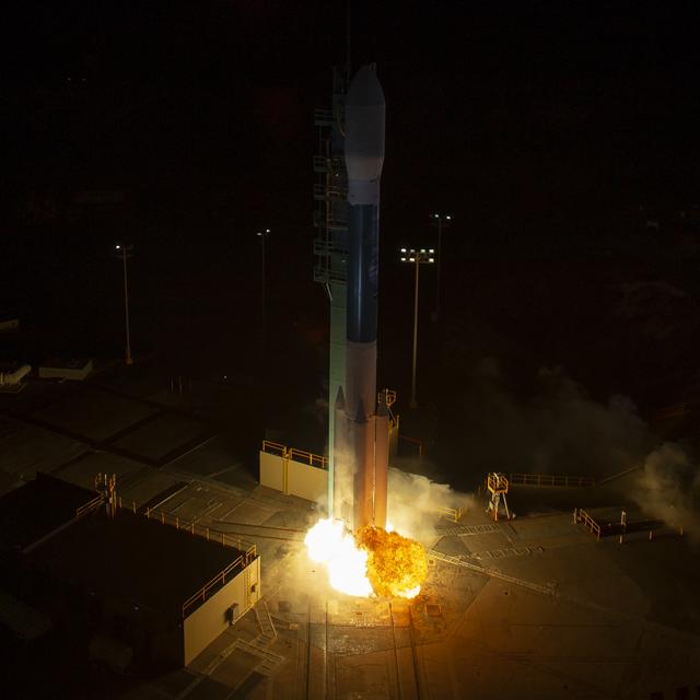 NASA image: ICESat-2 Launch