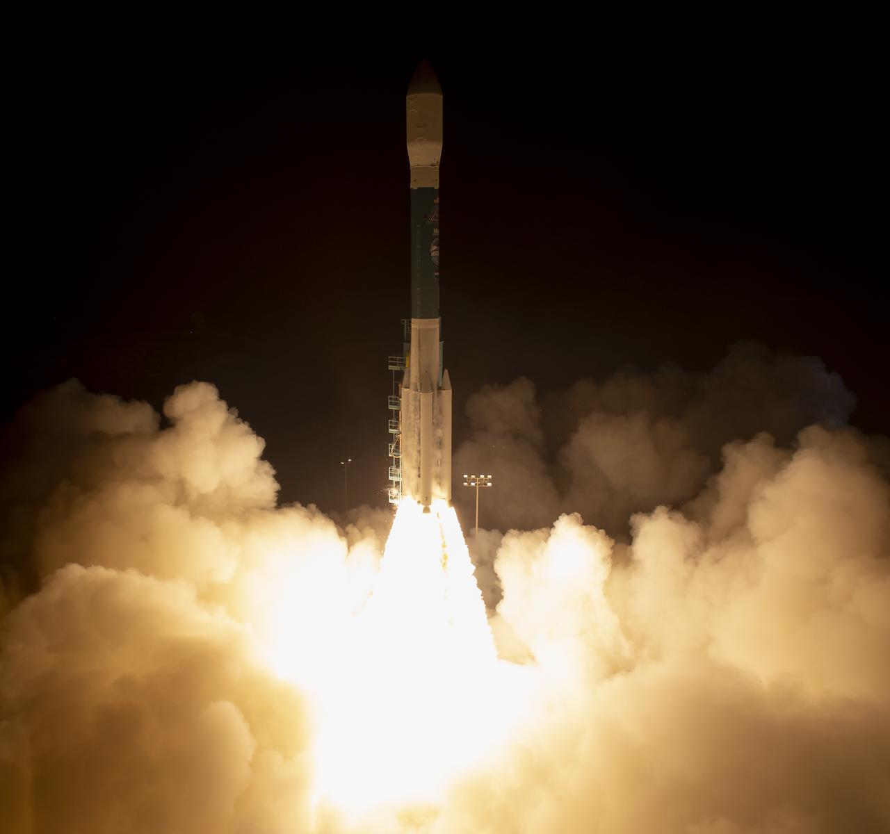 The United Launch Alliance (ULA) Delta II rocket launches with the NASA Ice, Cloud and land Elevation Satellite-2 (ICESat-2) onboard, Saturday, Sept. 15, 2018, from Vandenberg Air Force Base in California. The ICESat-2 mission will measure the changing height of Earth's ice. Photo Credit: (NASA/Bill Ingalls)