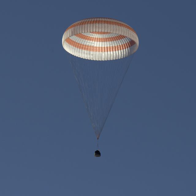 NASA image: Expedition 56 Soyuz MS-08 Landing