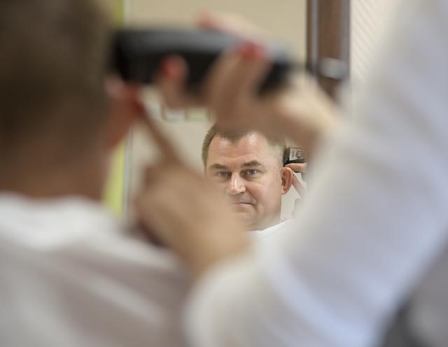 Expedition 57 Crew Haircuts