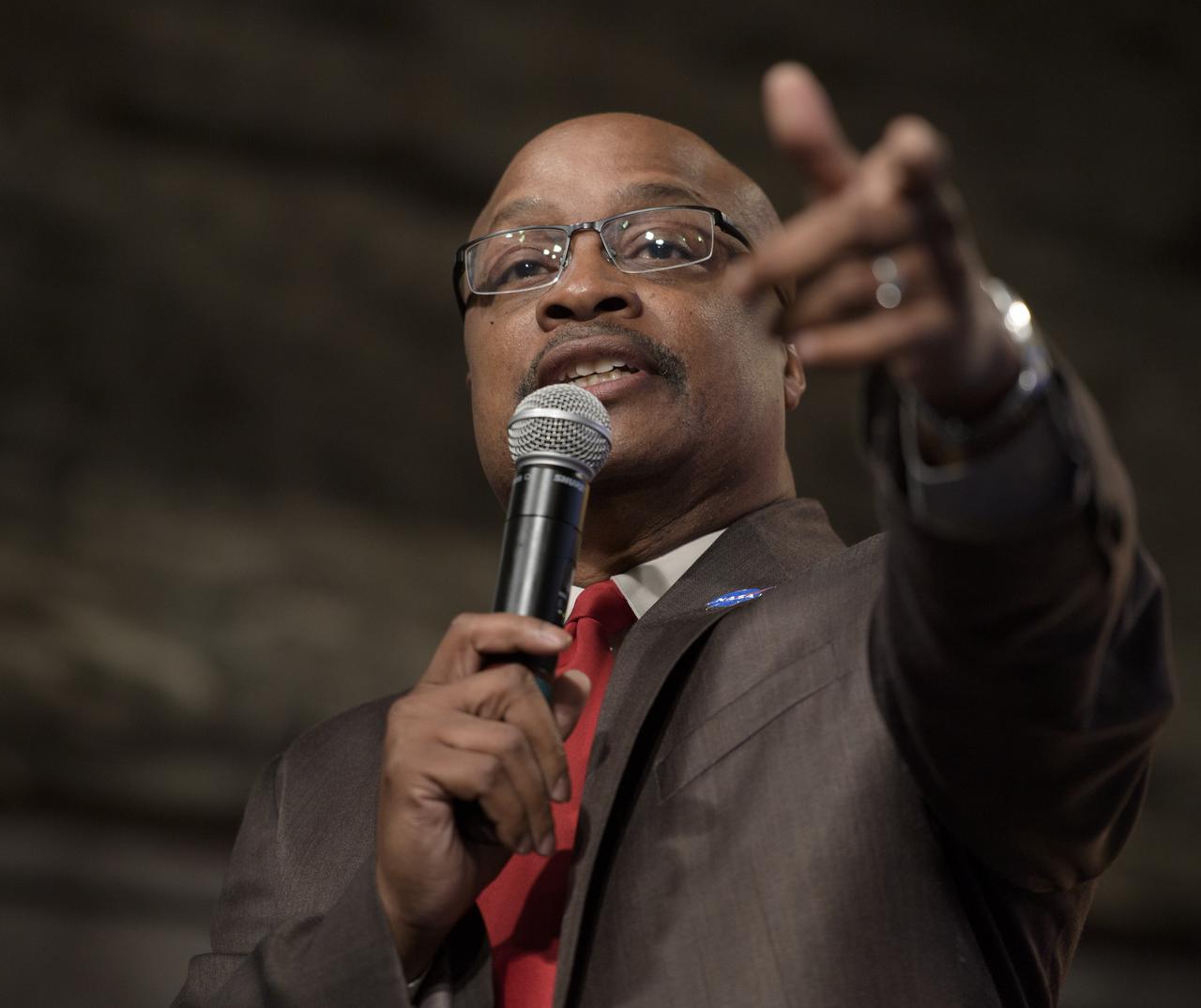 NASA Headquarters senior communications official Dwayne Brown moderates a media briefing regarding the NASA InSight Mars Lander (Interior Exploration using Seismic Investigations, Geodesy and Heat Transport), Wednesday, Oct. 31, 2018 at NASA Headquarters in Washington. InSIght will land on the Red Planet at approximately 3 p.m. EST (noon PST) Monday, Nov. 26. InSight will study the deep interior of Mars to learn how all celestial bodies with rocky surfaces, including Earth and the Moon, formed. The lander’s instruments include a seismometer to detect marsquakes and a probe to monitor the flow of heat in the planet's subsurface. Photo Credit: (NASA/Bill Ingalls)