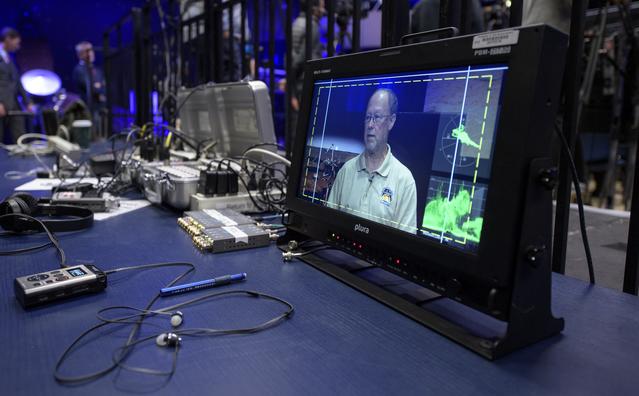 NASA image: Mars InSight Pre-Landing Briefing