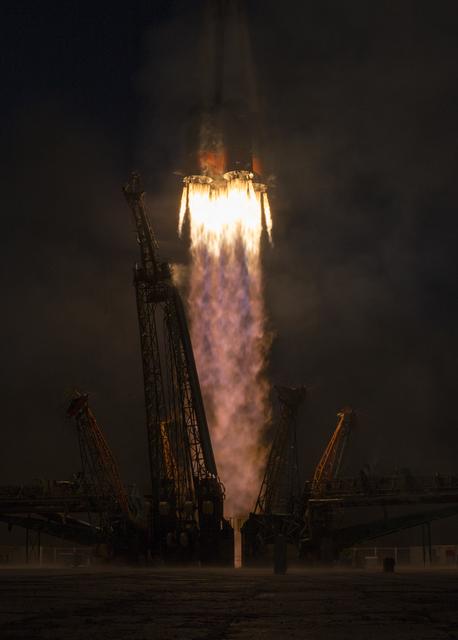 NASA image: Expedition 58 Launch