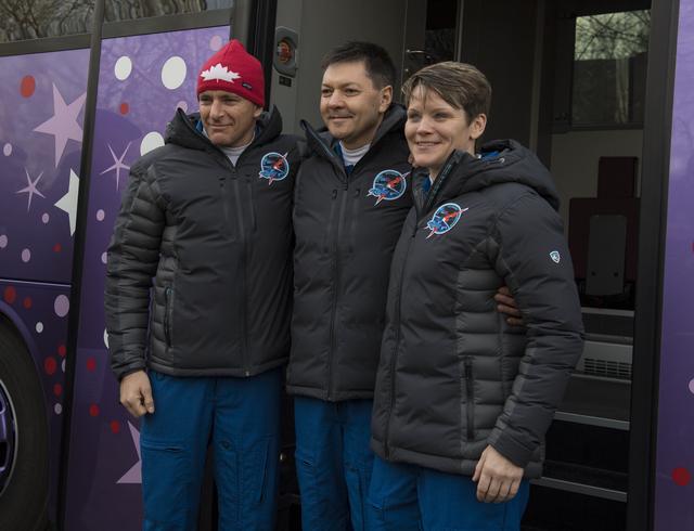 NASA image: Expedition 58 Departure Wave