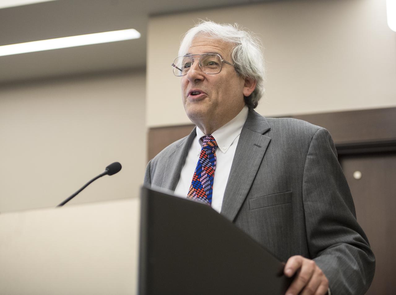 Dr. Michael Freilich, Earth Science Director, Science Mission Directorate, NASA, speaks at the Earth Science Town Hall at the American Geophysical Union (AGU) annual meeting, Tuesday, December 11, 2018 at the Marriott Marquis in Washington. Photo Credit: (NASA/Aubrey Gemignani)
