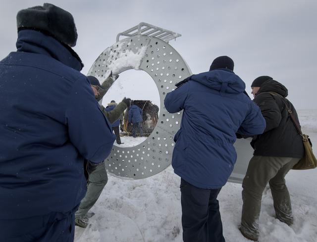 NASA image: Expedition 57 Soyuz MS-09 Landing