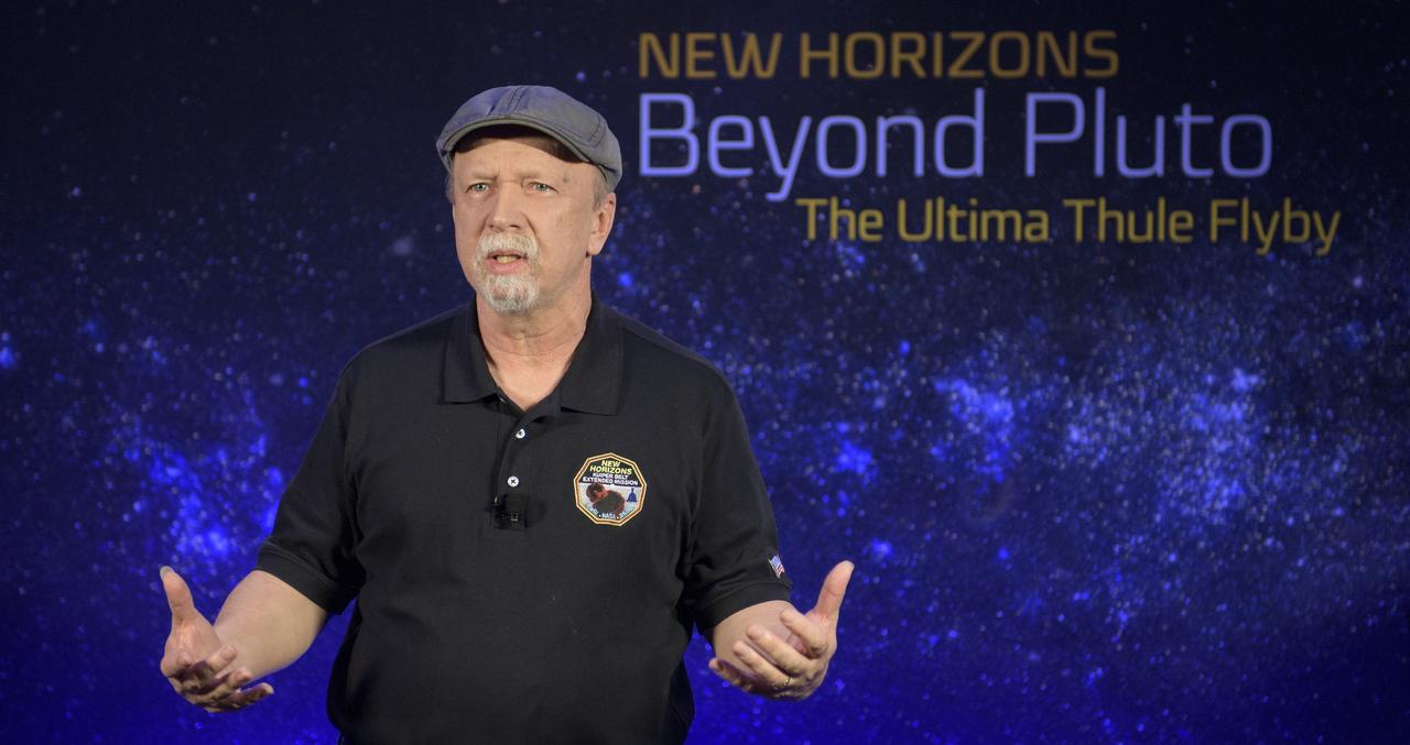 Musician Craig Werth introduces a song he made for the New Horizons mission, Monday, Dec. 31, 2018 at Johns Hopkins University Applied Physics Laboratory (APL) in Laurel, Maryland. Photo Credit: (NASA/Bill Ingalls)