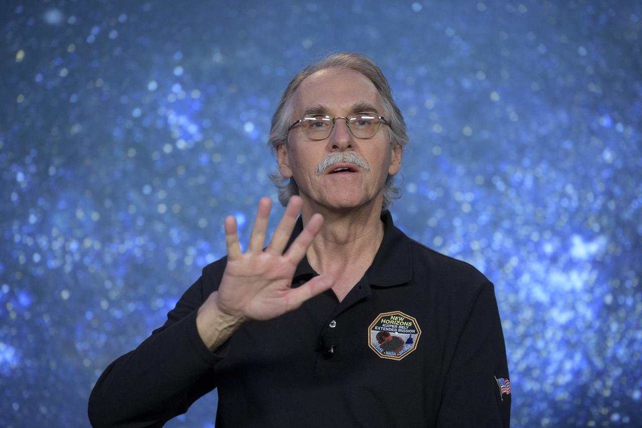 New Horizons deputy project scientist John Spencer of the Southwest Research Institute (SwRI), Boulder, CO discusses what they hope to learn from the flyby of Ultima Thule, Monday, Dec. 31, 2018 at Johns Hopkins University Applied Physics Laboratory (APL) in Laurel, Maryland. Photo Credit: (NASA/Bill Ingalls)