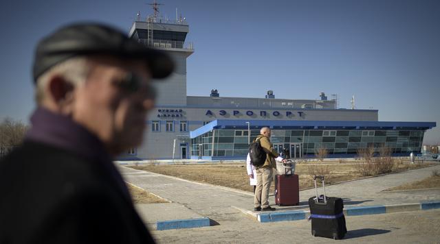 NASA image: Expedition 59 Preflight