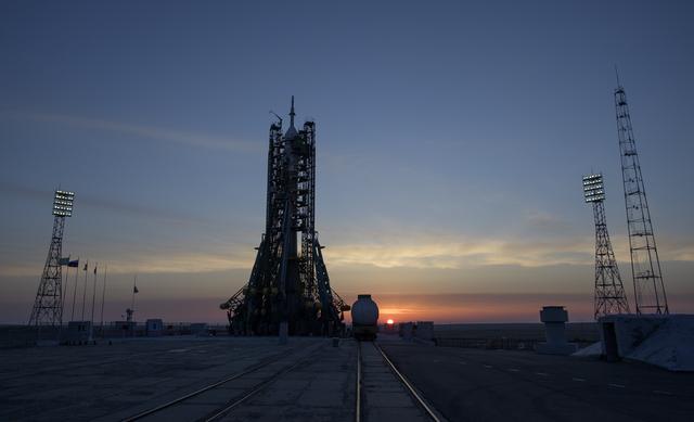 NASA image: Expedition 59 Preflight