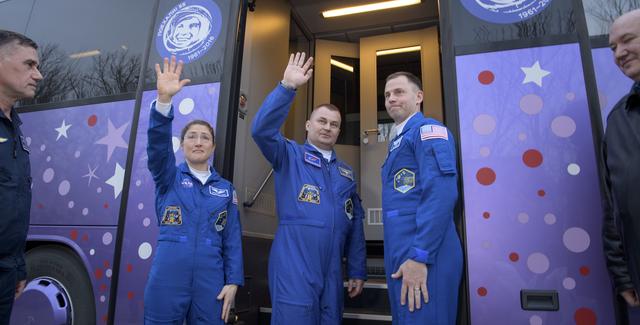 Expedition 59 Hotel Departure