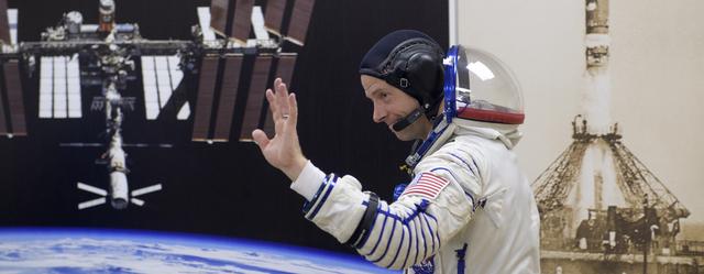 NASA image: Expedition 59 Preflight