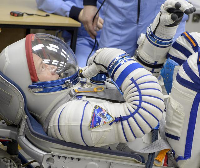 NASA image: Expedition 59 Preflight