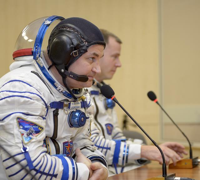 NASA image: Expedition 59 Preflight