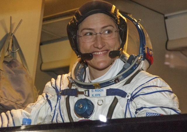 NASA image: Expedition 59 Preflight