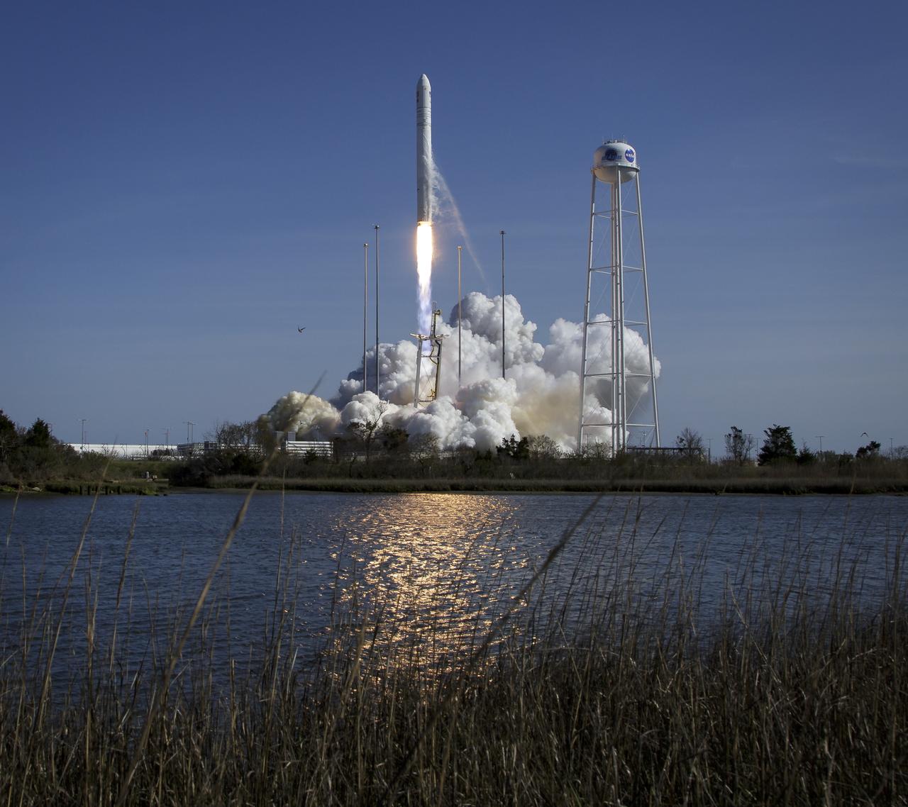 The Northrop Grumman Antares rocket, with Cygnus resupply spacecraft onboard, launches from Pad-0A, Wednesday, April 17, 2019 at NASA's Wallops Flight Facility in Virginia. Northrop Grumman's 11th contracted cargo resupply mission for NASA to the International Space Station will deliver about 7,600 pounds of science and research, crew supplies and vehicle hardware to the orbital laboratory and its crew. Photo Credit: (NASA/Bill Ingalls)