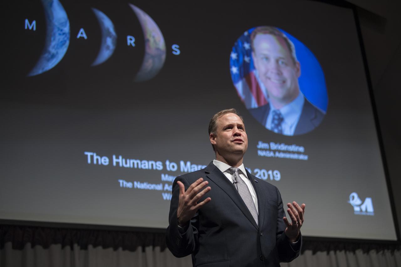 NASA Administrator Jim Bridenstine gives keynote remarks at the Humans to Mars Summit, Tuesday, May 14, 2019, at the National Academy of Sciences in Washington. Photo credit: (NASA/Aubrey Gemignani)