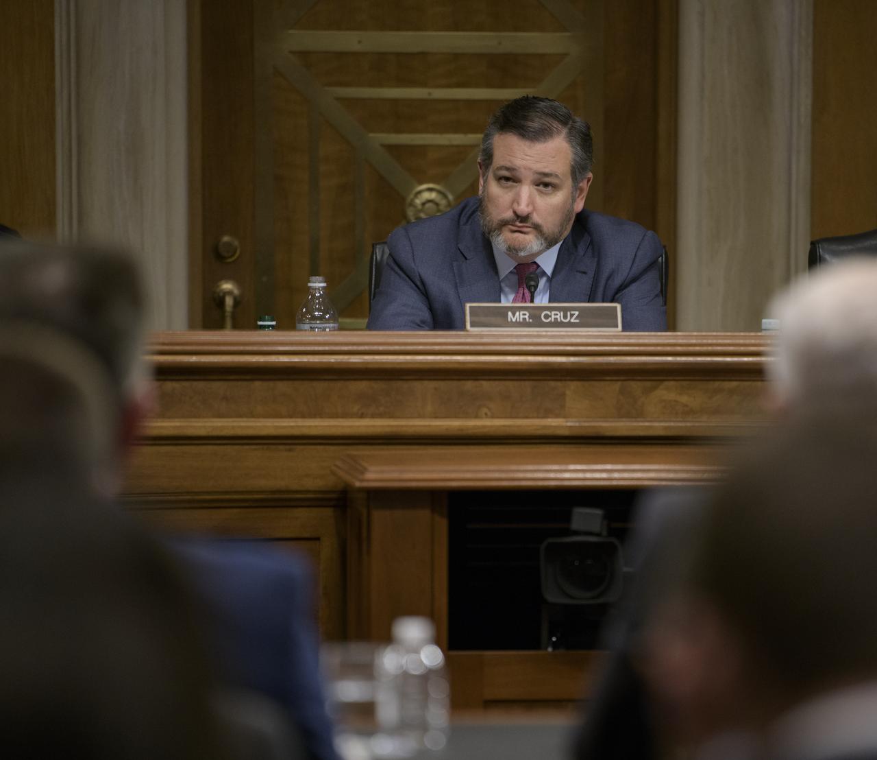 Sen. Ted Cruz, R-Texas, chairman of the Subcommittee on Aviation and Space, holds a hearing titled “The Emerging Space Environment: Operational, Technical, and Policy Challenges.”, Tuesday, May 14, 2019, at the Dirksen Senate Office Building in Washington. Photo Credit: (NASA/Bill Ingalls)