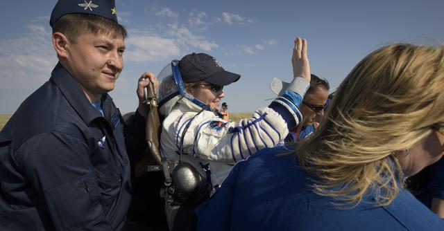 NASA image: Expedition 59 Soyuz MS-11 Landing