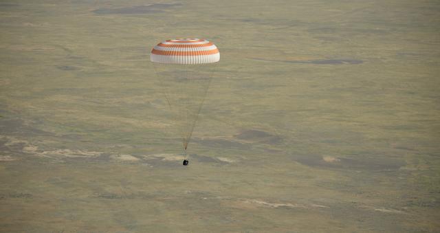 NASA image: Expedition 59 Soyuz MS-11 Landing